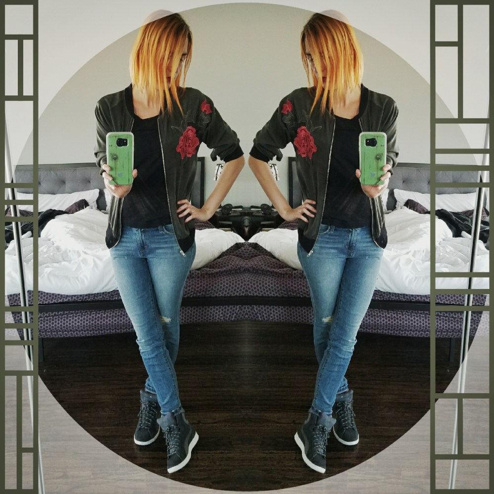 Sunday - Hanging around town.